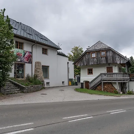 Dorfplatzl Loft Hohentauern