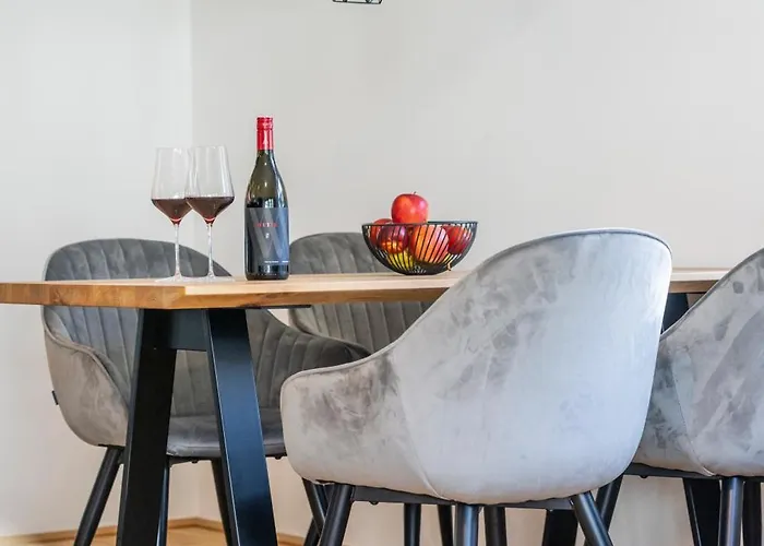 Dorfplatzl Loft Hohentauern